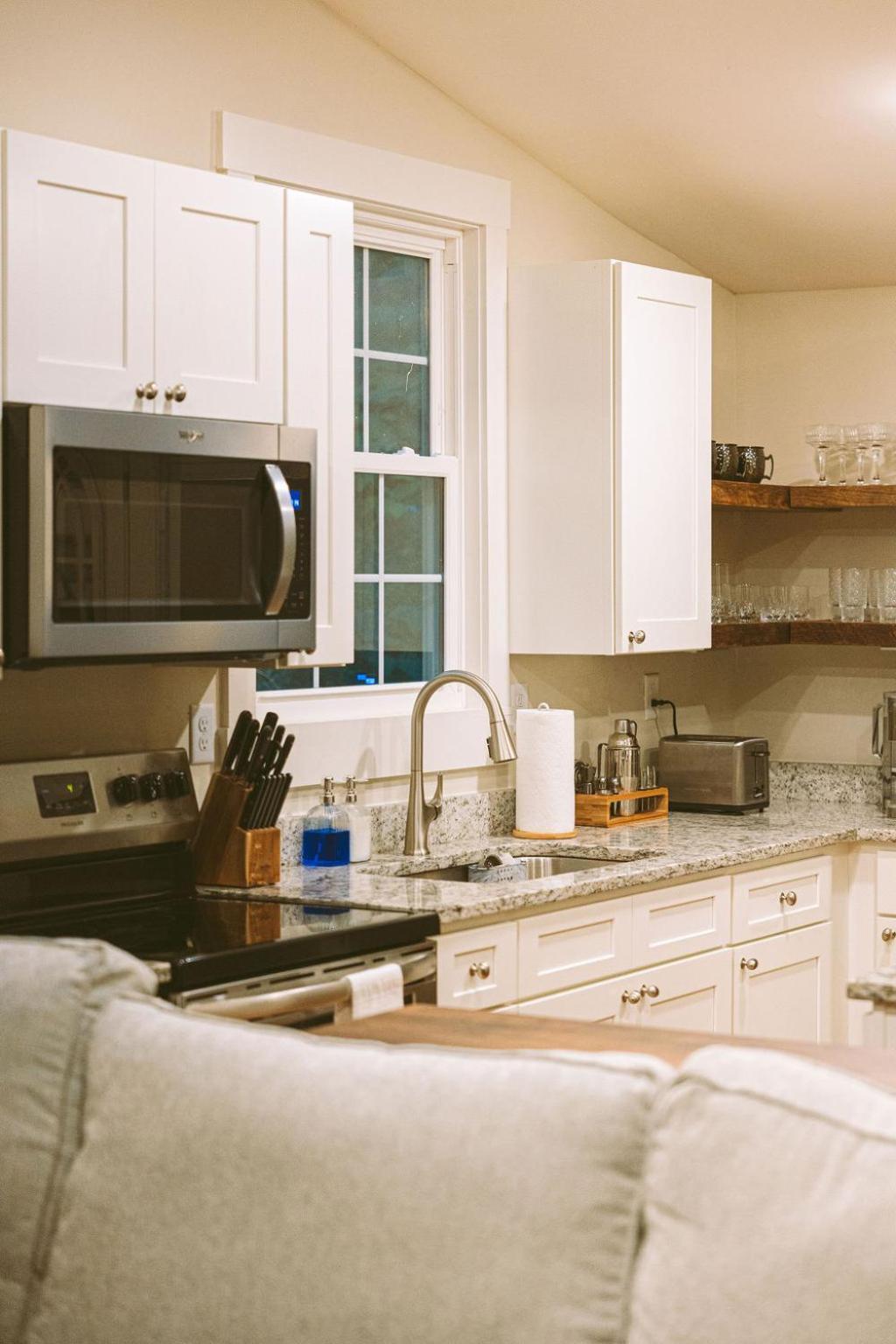 Historic Renovated 2Bd - Overlooking Downtown Knoxville Buitenkant foto
