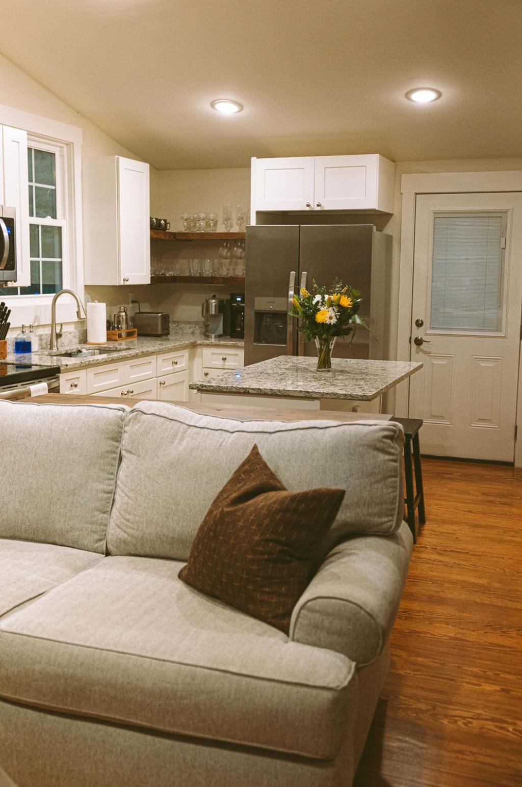 Historic Renovated 2Bd - Overlooking Downtown Knoxville Buitenkant foto