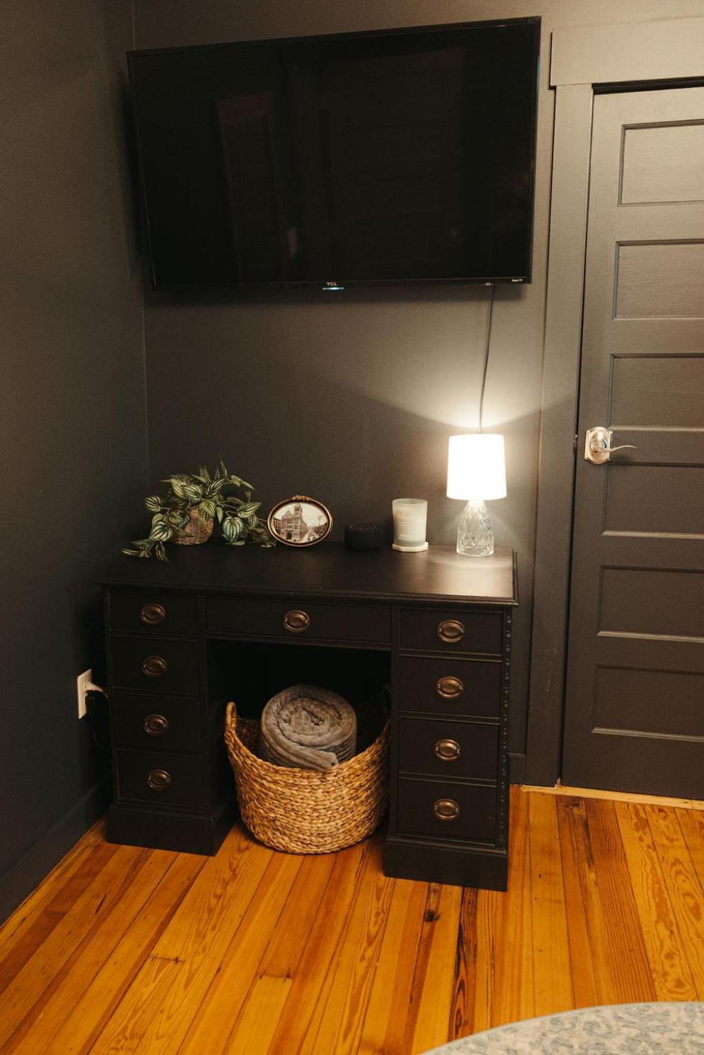 Historic Renovated 2Bd - Overlooking Downtown Knoxville Buitenkant foto